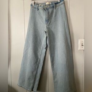 Universal Thread Light Blue Jeans